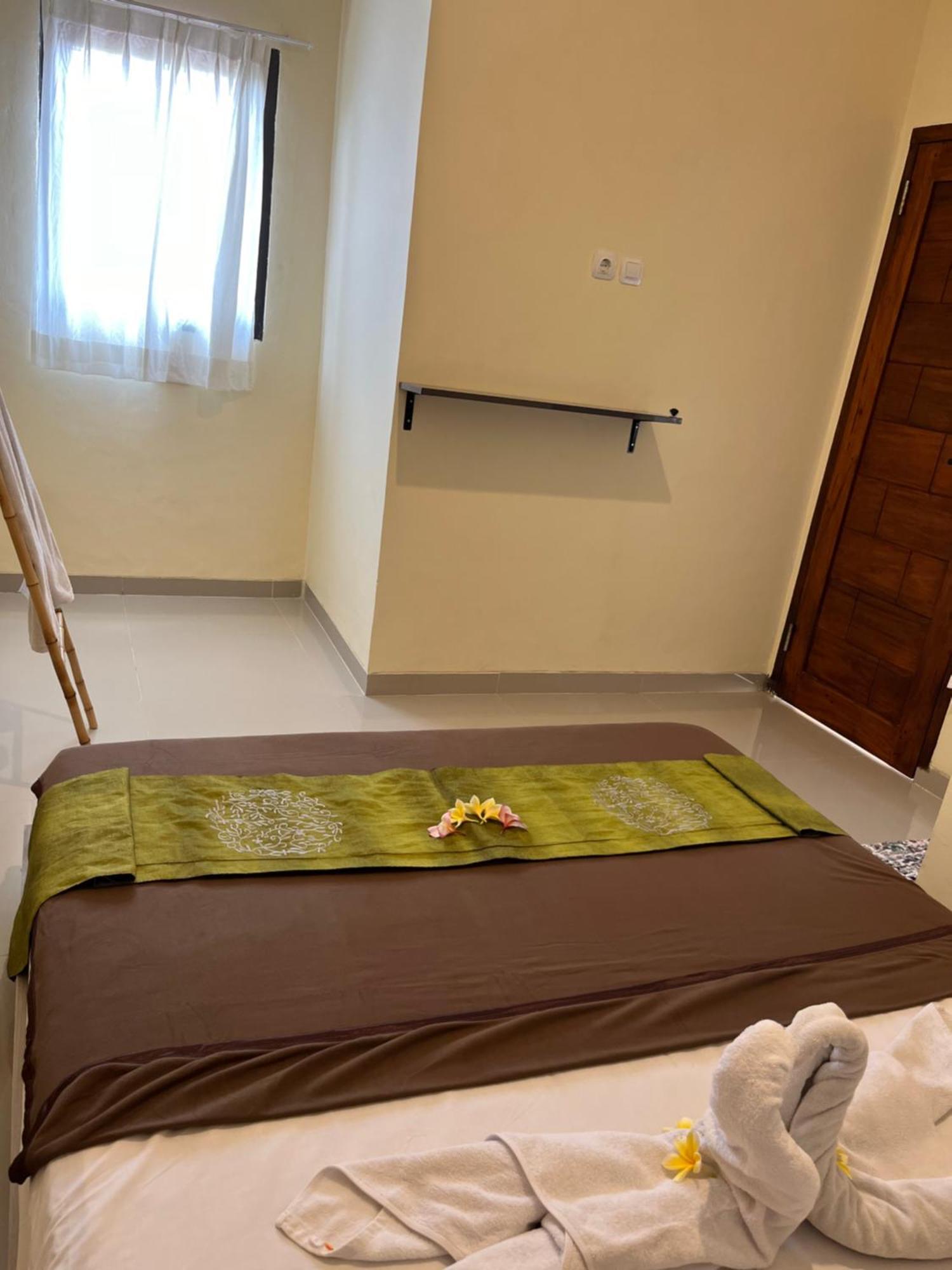 Lionk Bali House Bed and Breakfast Ubud Exteriör bild