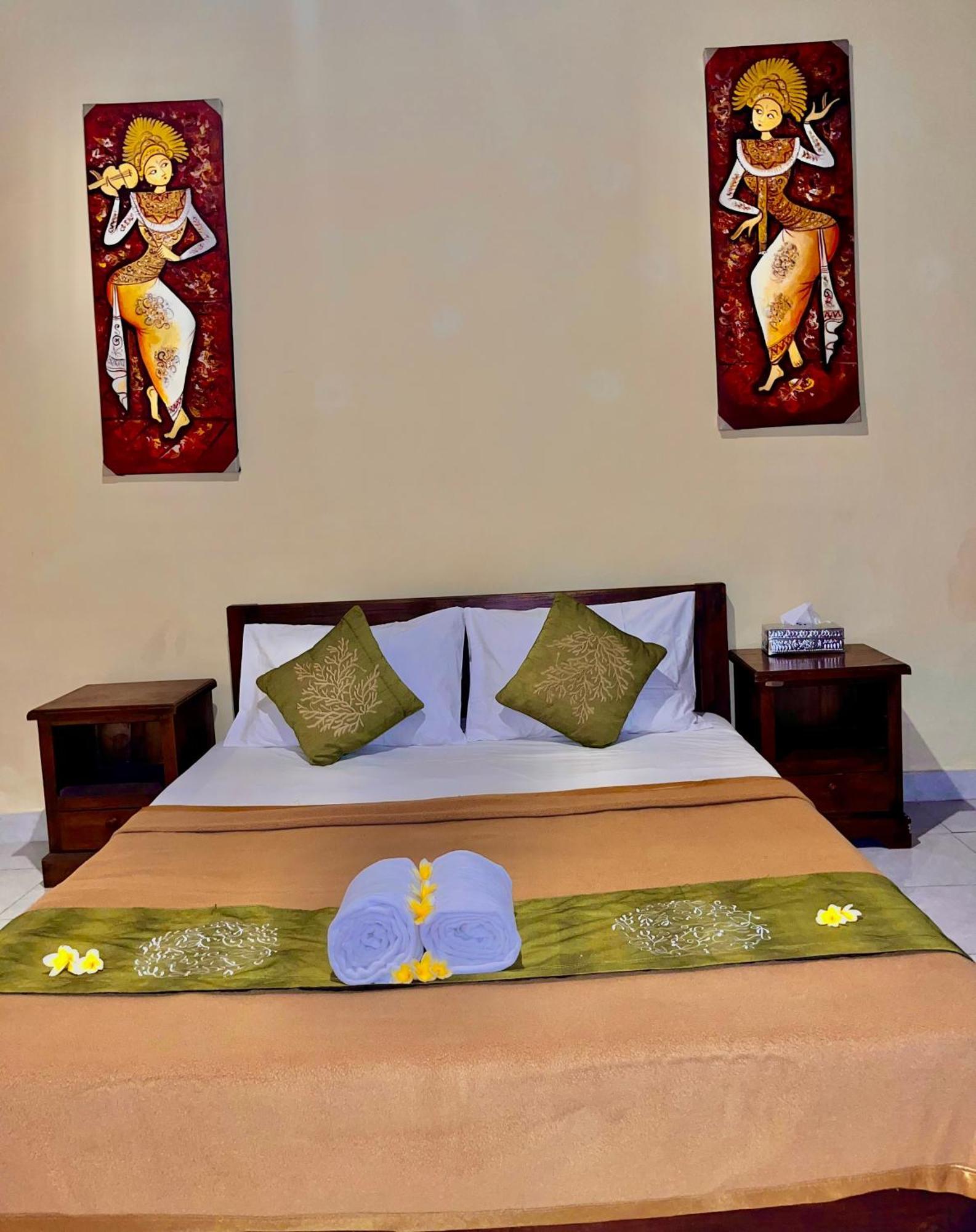 Lionk Bali House Bed and Breakfast Ubud Exteriör bild