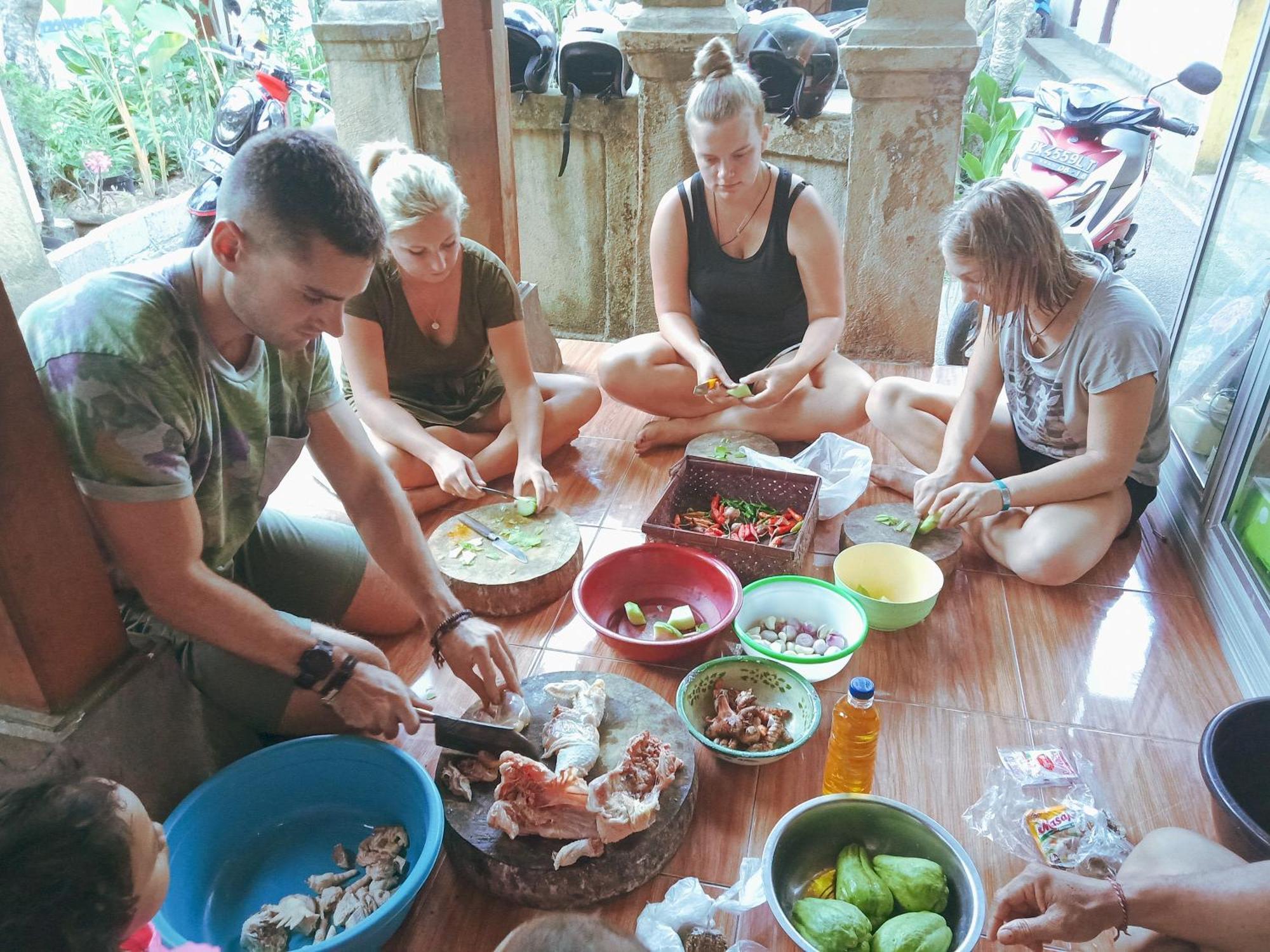 Lionk Bali House Bed and Breakfast Ubud Exteriör bild